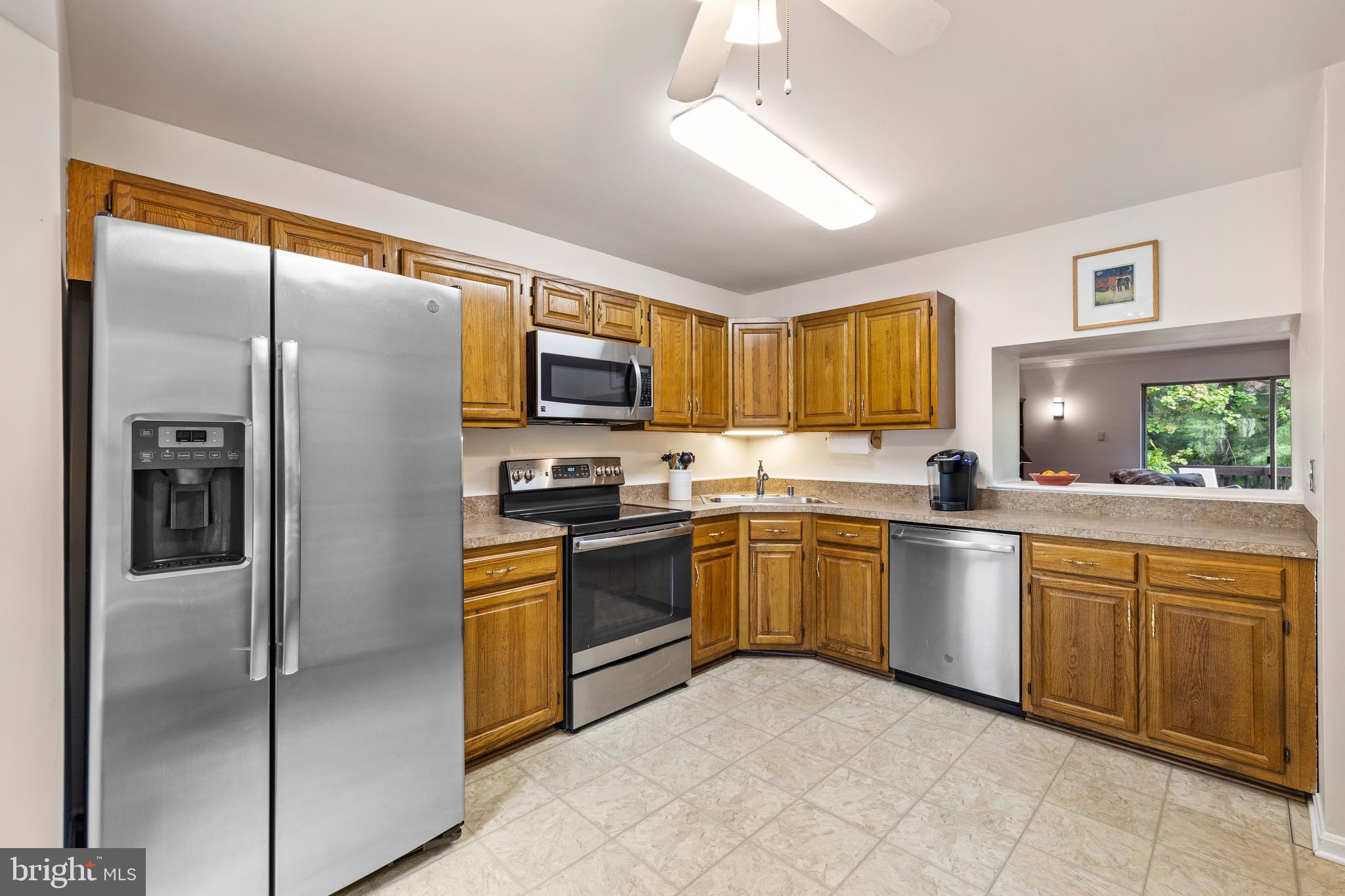 LOVETON FARMS - Residential