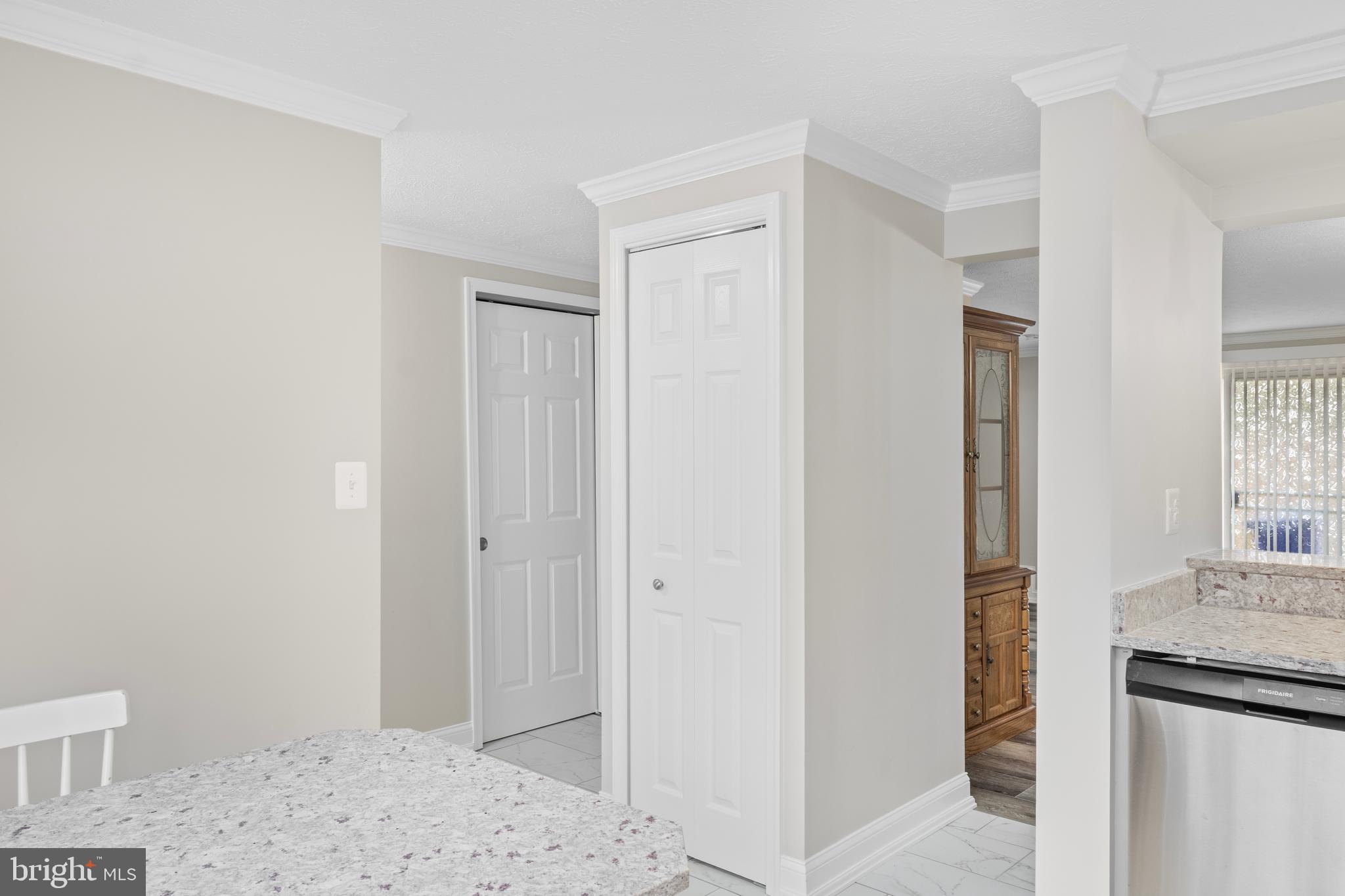 RIDGEVIEW ESTATES - Residential