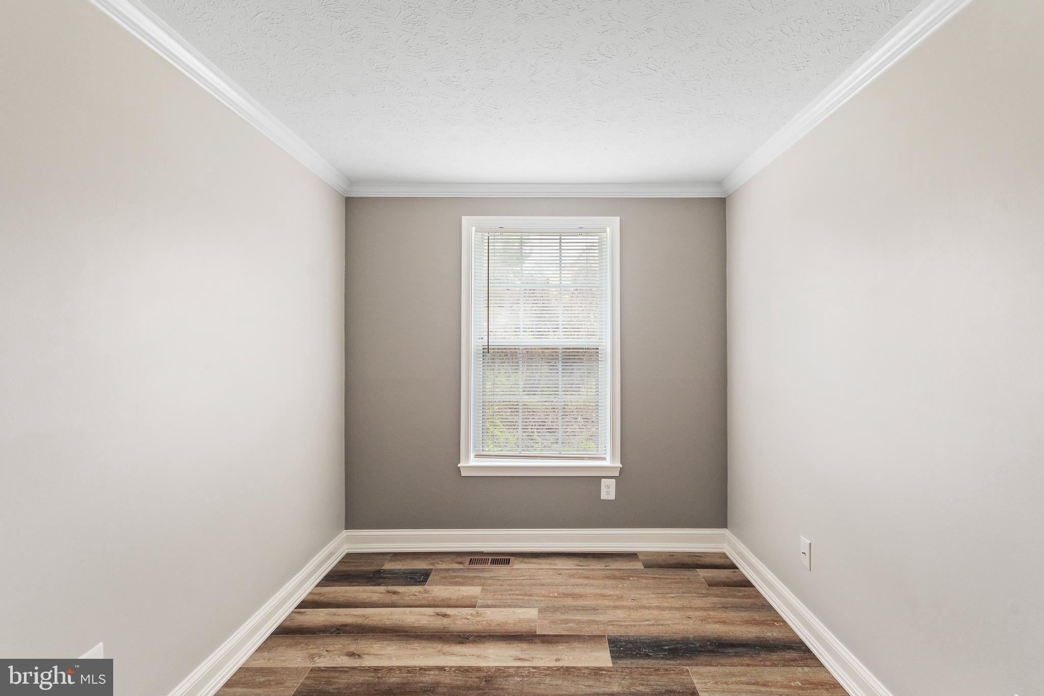 RIDGEVIEW ESTATES - Residential