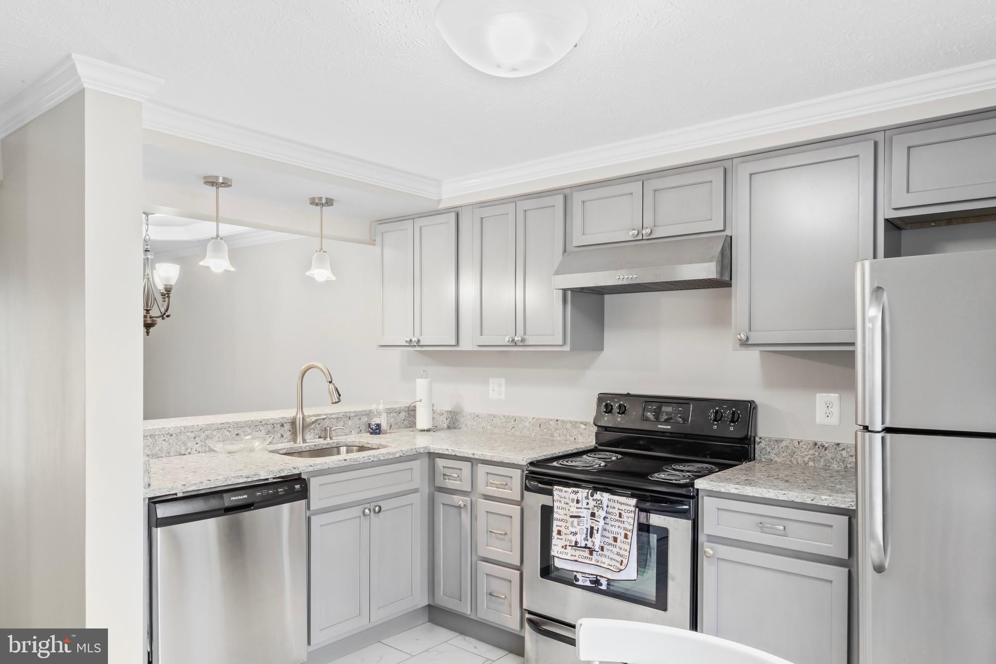 RIDGEVIEW ESTATES - Residential