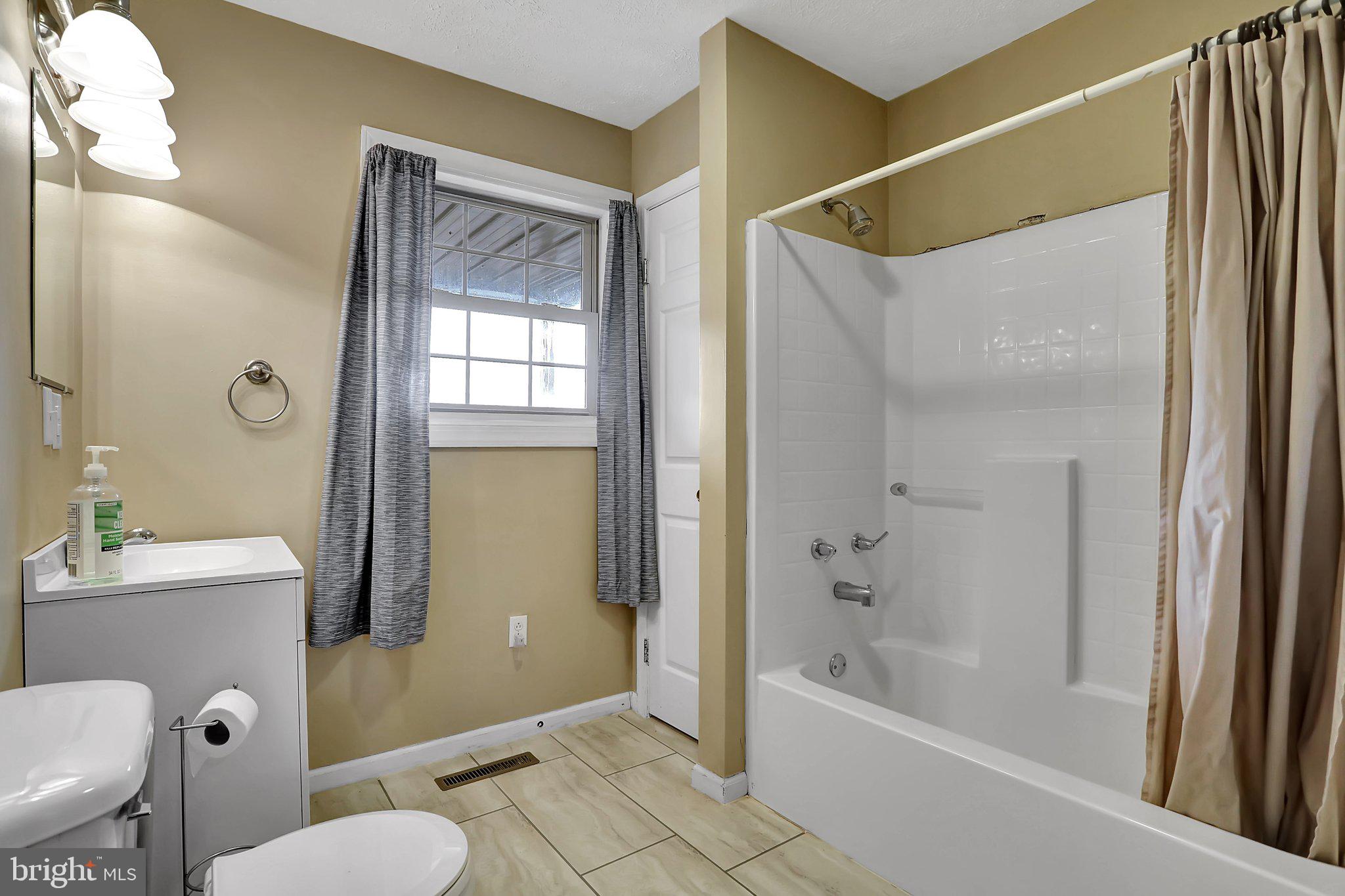 CAPON BRIDGE RESORT - Residential