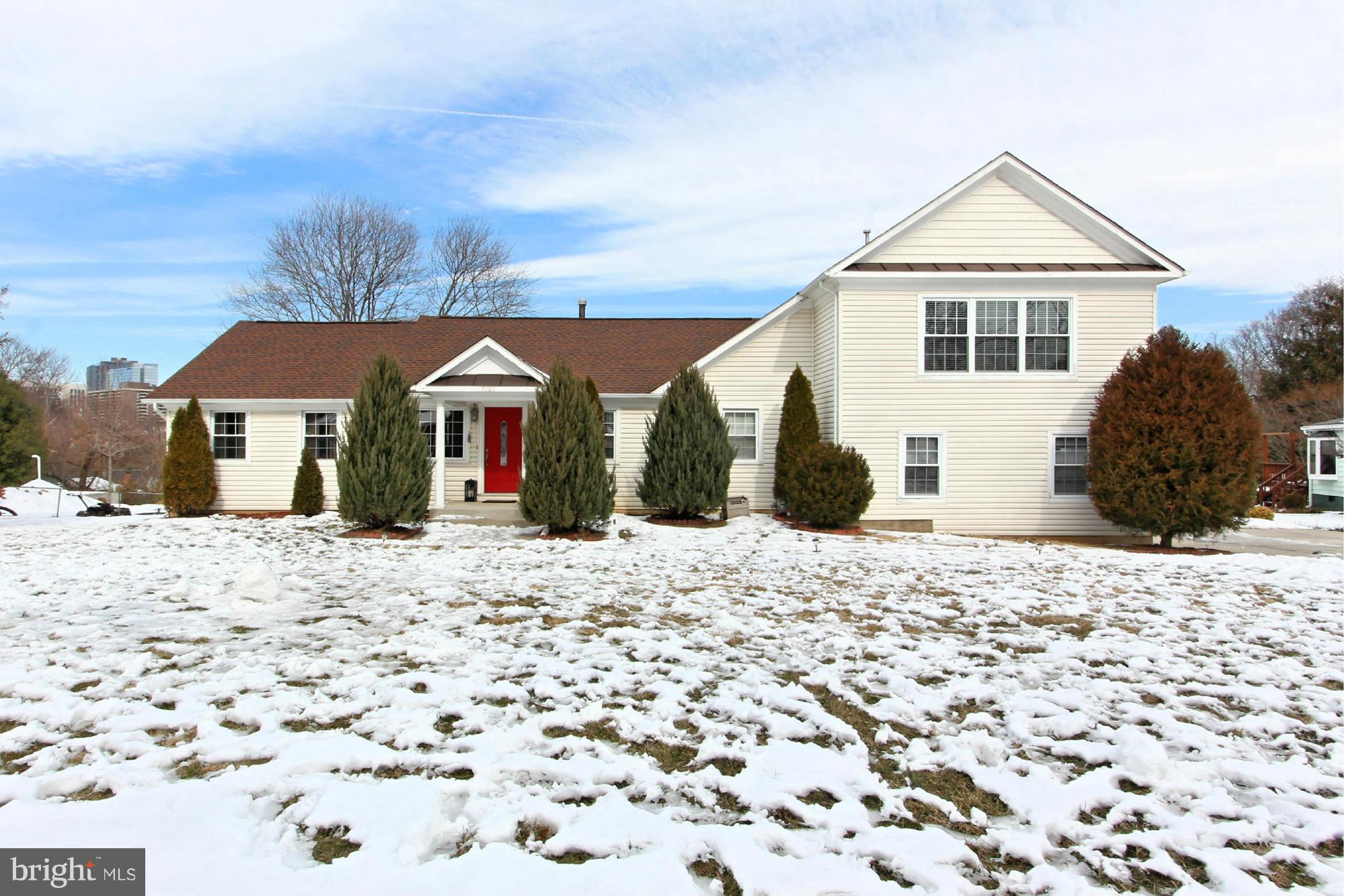 PIMMIT HILLS - Residential Lease