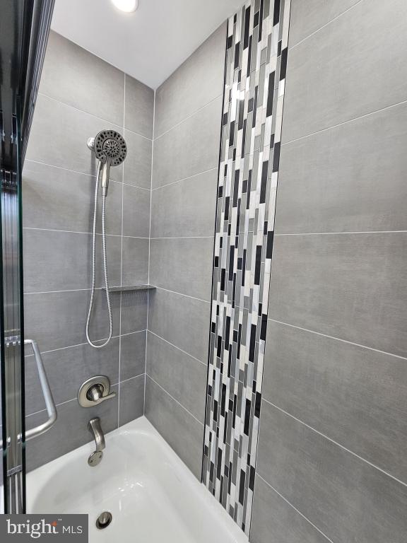 WALTHERSON - Residential