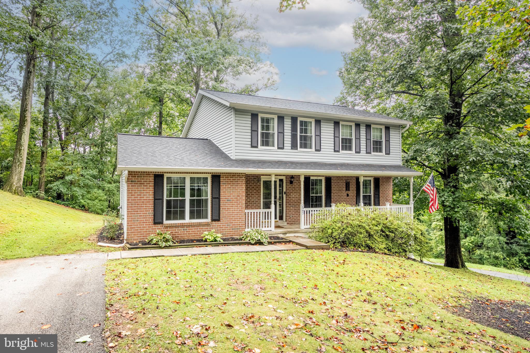 2997 REGAL OAK DRIVE