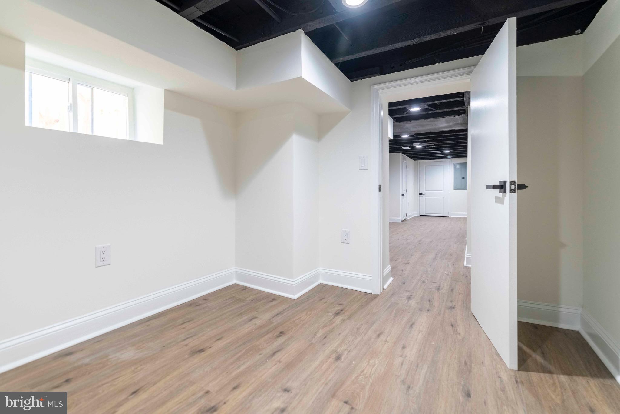 OVERBROOK - Residential