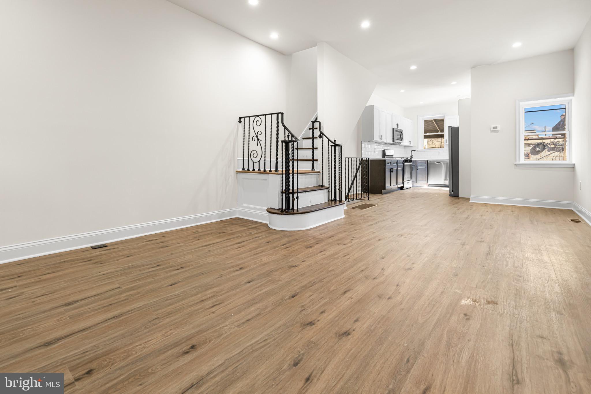 OVERBROOK - Residential