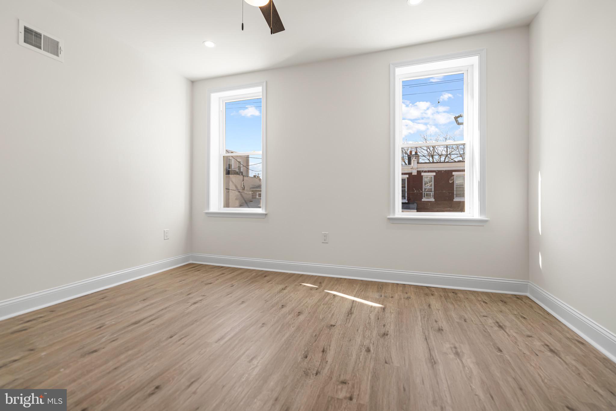 OVERBROOK - Residential