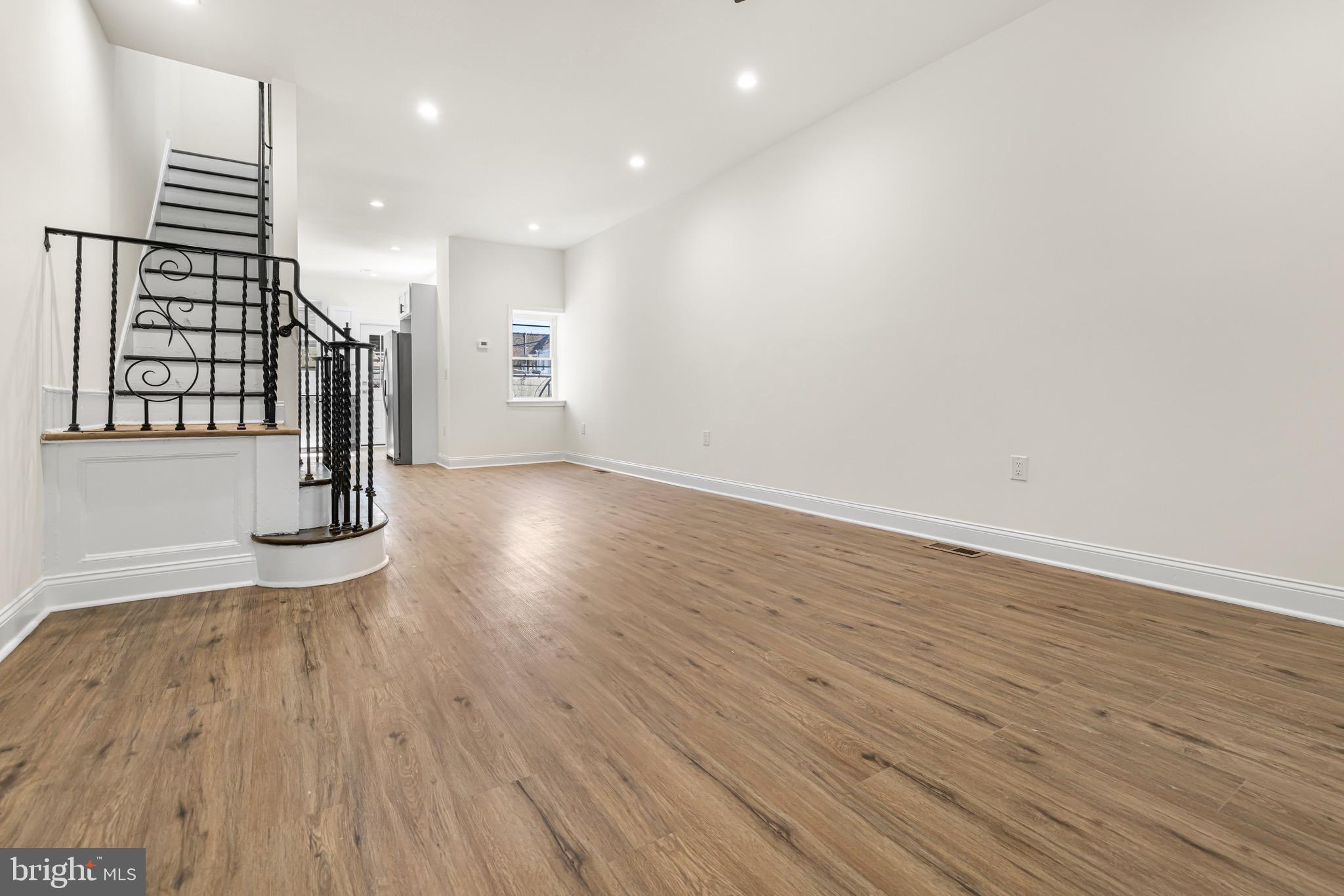 OVERBROOK - Residential