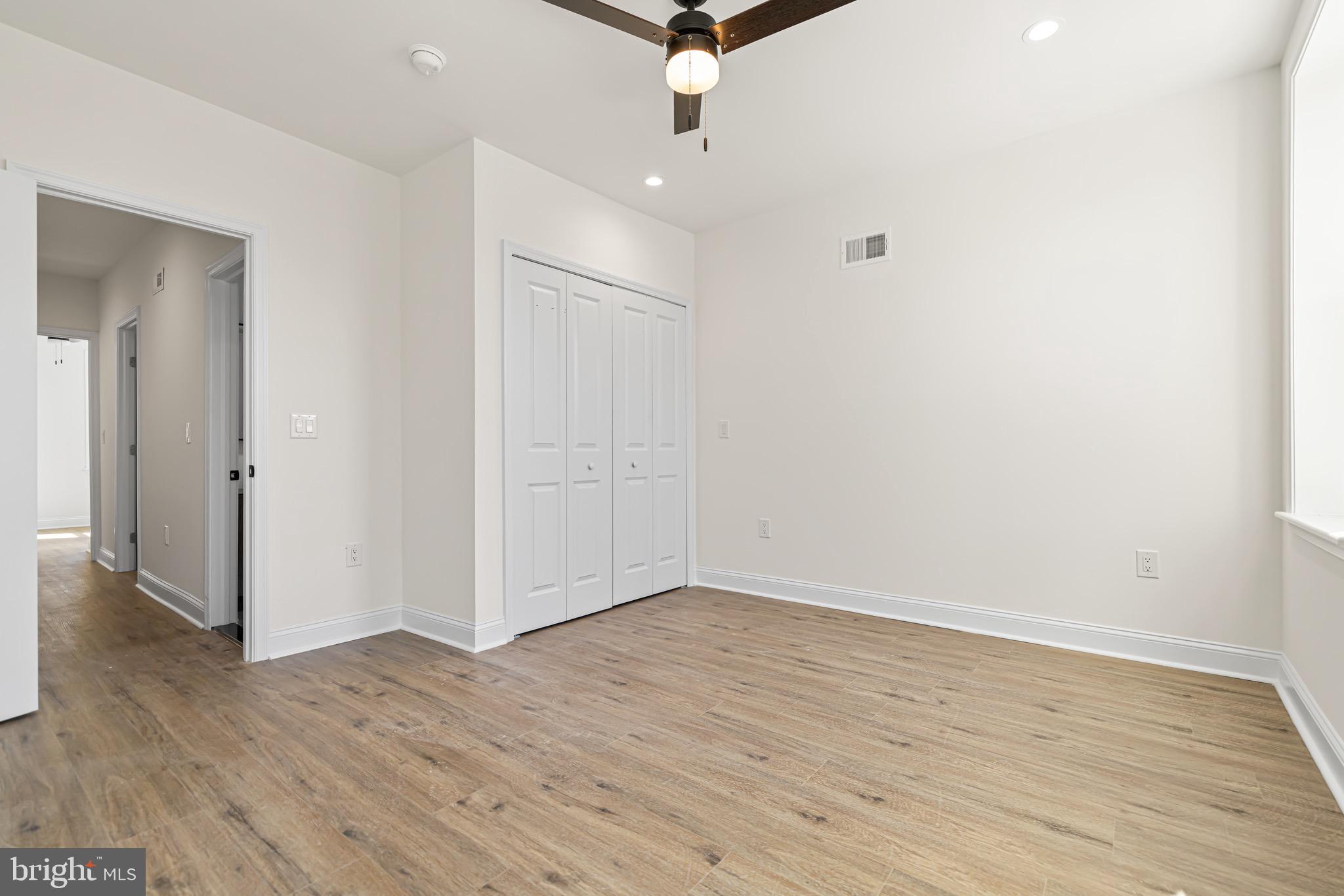 OVERBROOK - Residential