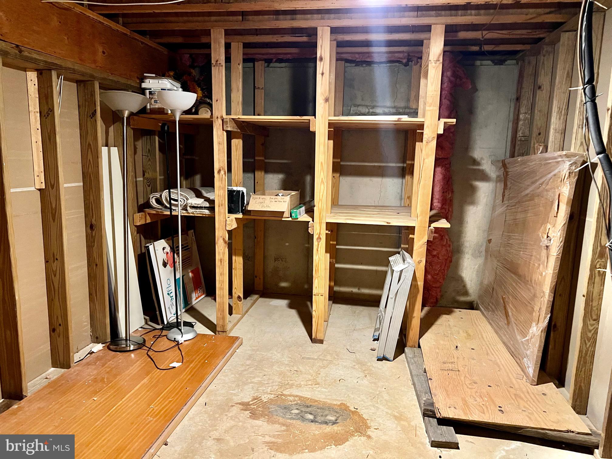 TUCKERMAN STATION - Residential Lease