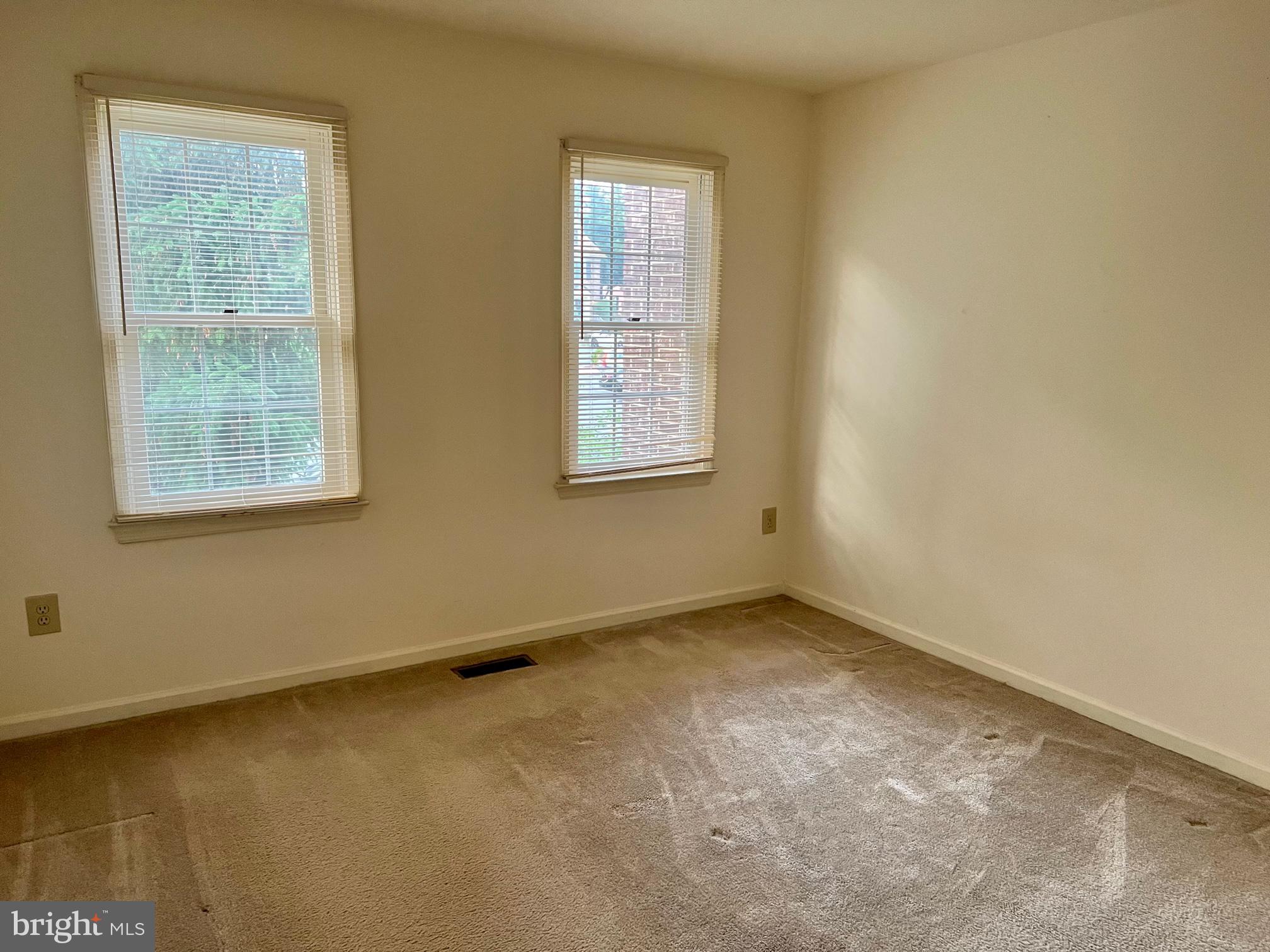 TUCKERMAN STATION - Residential Lease