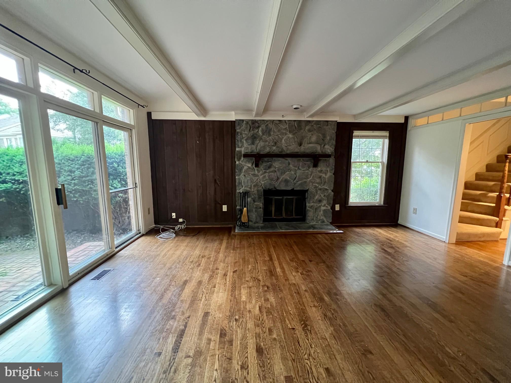 TUCKERMAN STATION - Residential Lease