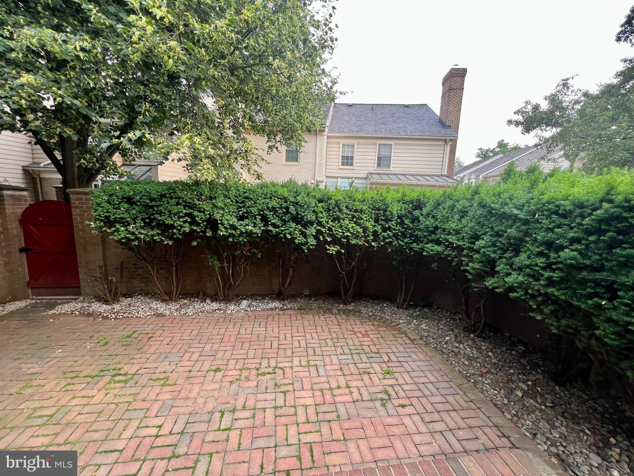 TUCKERMAN STATION - Residential Lease