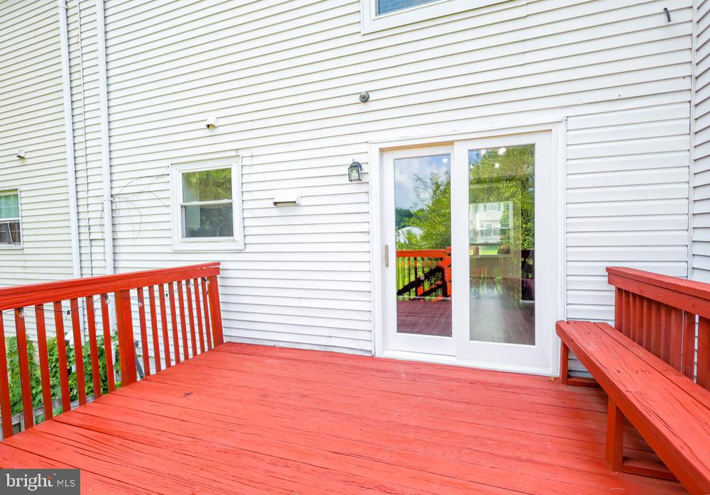 SUMMERFIELD - Residential Lease