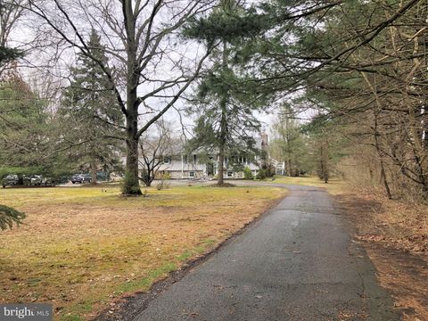 30 2ND STREET SCHWENKSVILLE PA 19473