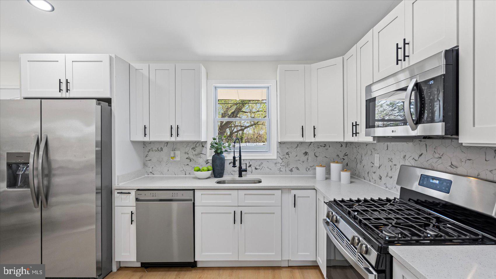 BURMONT - Residential