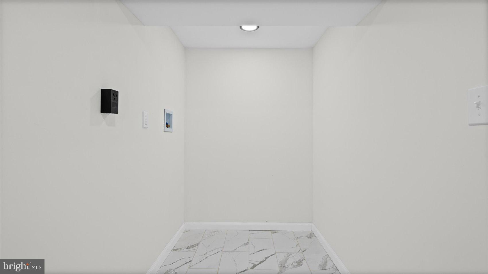 BURMONT - Residential