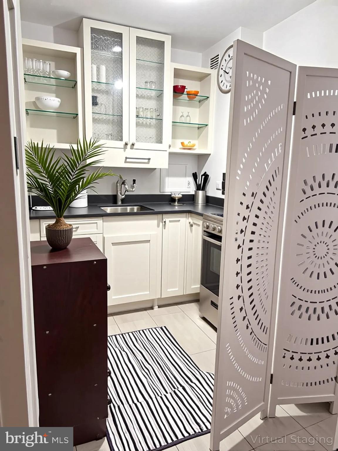 2800 WISCONSIN AVENUE NW 705