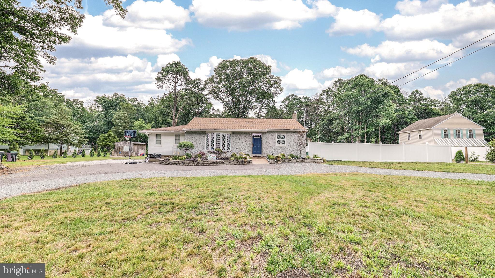 239 BLUE ANCHOR ROAD