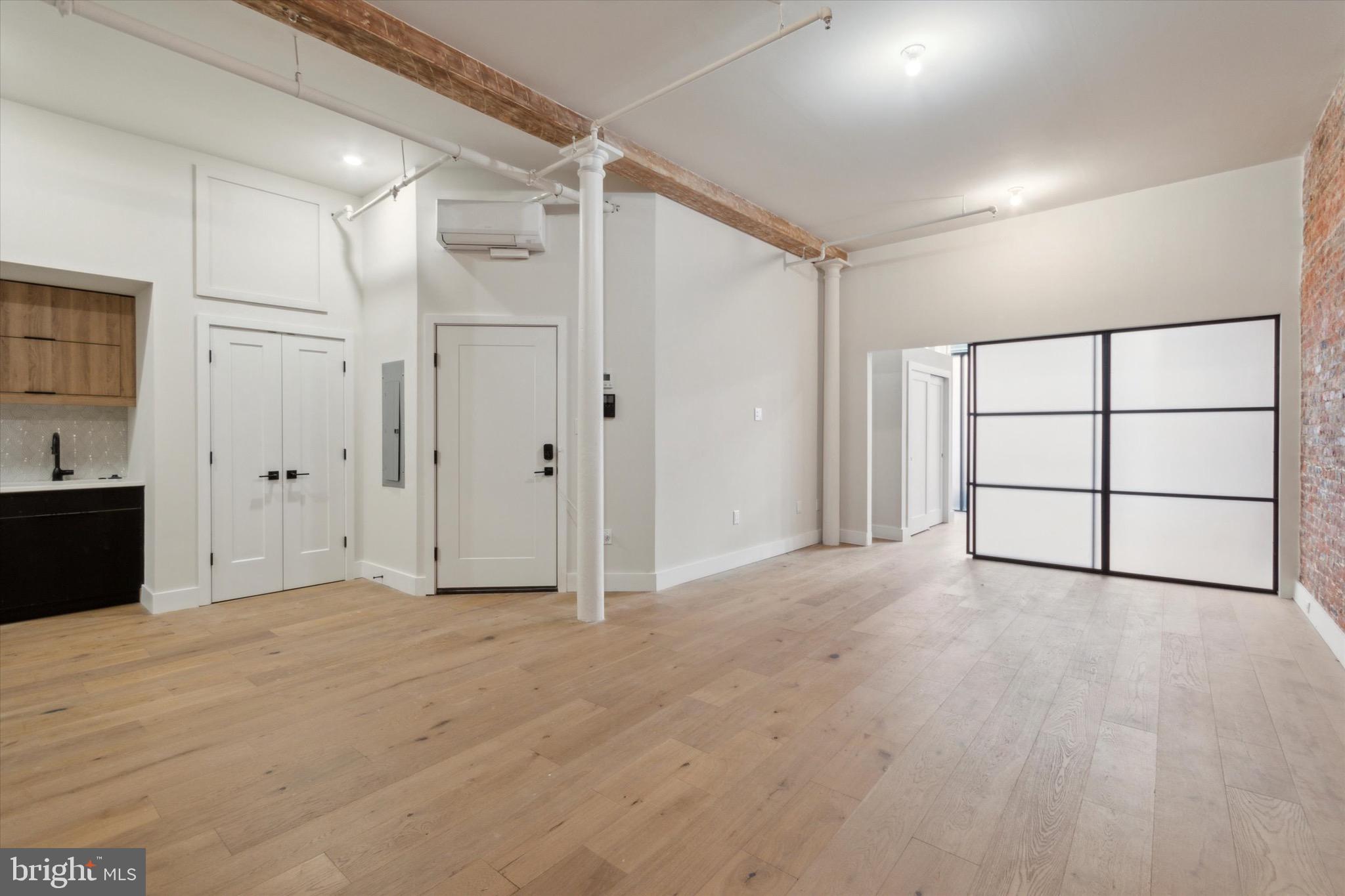 OLD CITY - Residential Lease