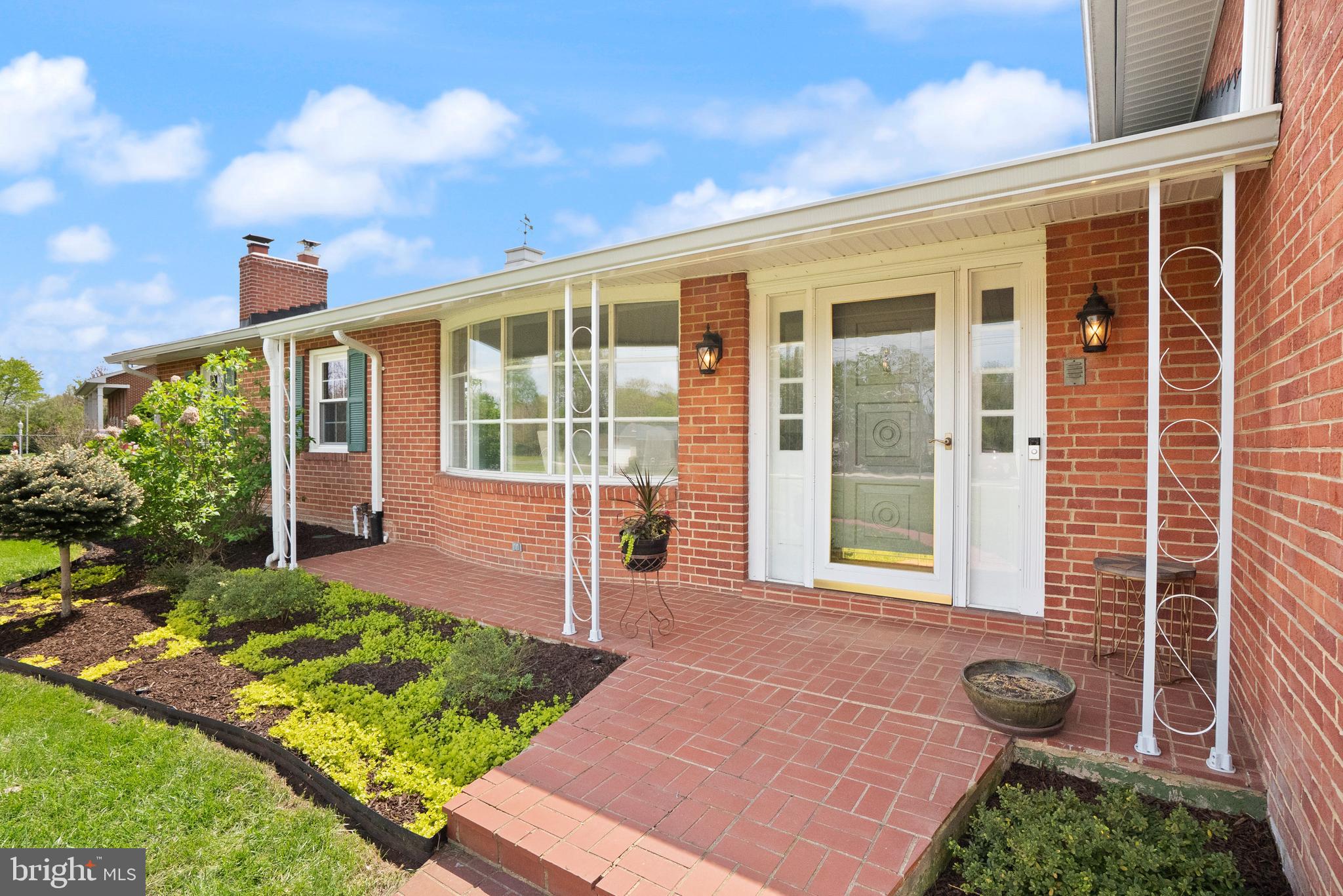 12709 VINT HILL ROAD