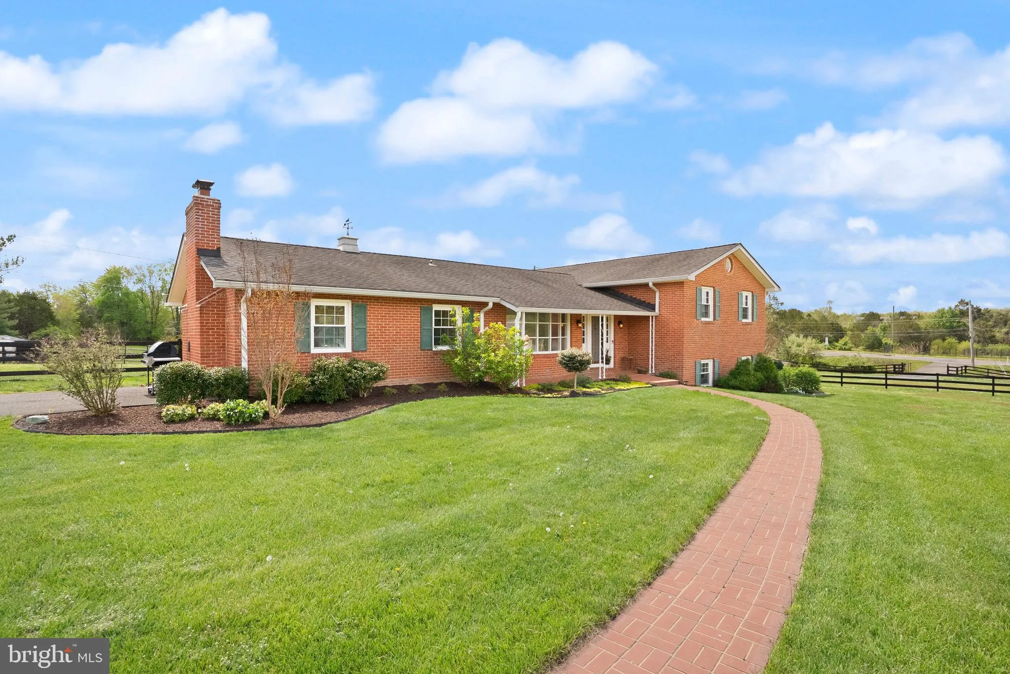 Nokesville, Virginia 20181, United States, 5 Bedrooms Bedrooms, ,4 BathroomsBathrooms,Residential,Coming Soon,97173