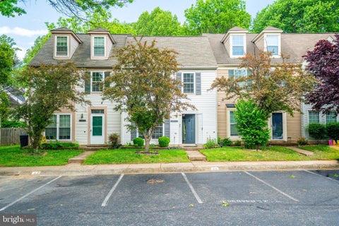 Townhouse For Sale - 2922 Strauss Terrace<br/> SILVER SPRING, MD 20904