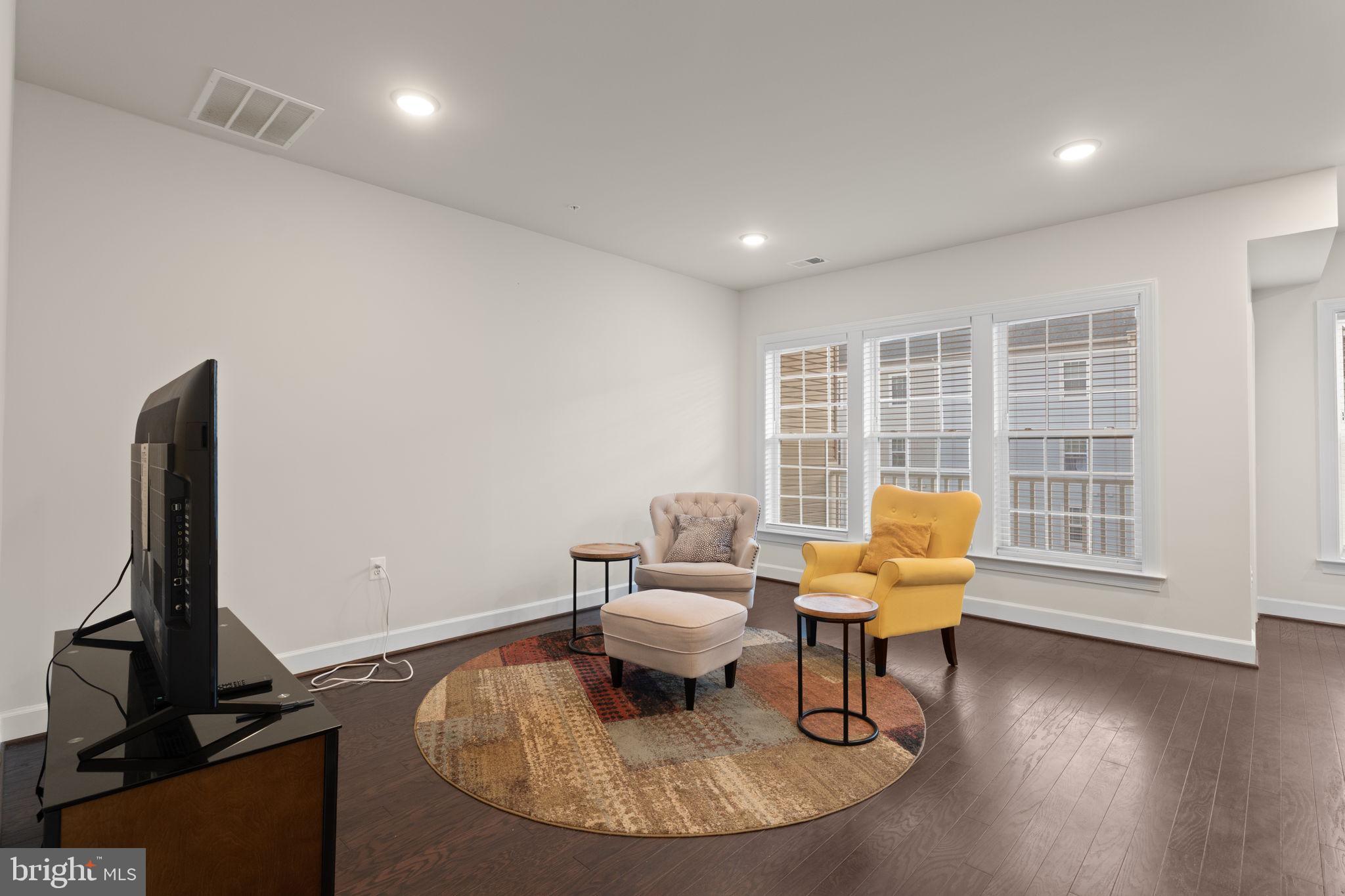 CLARKSBURG TOWN CENTER - Residential