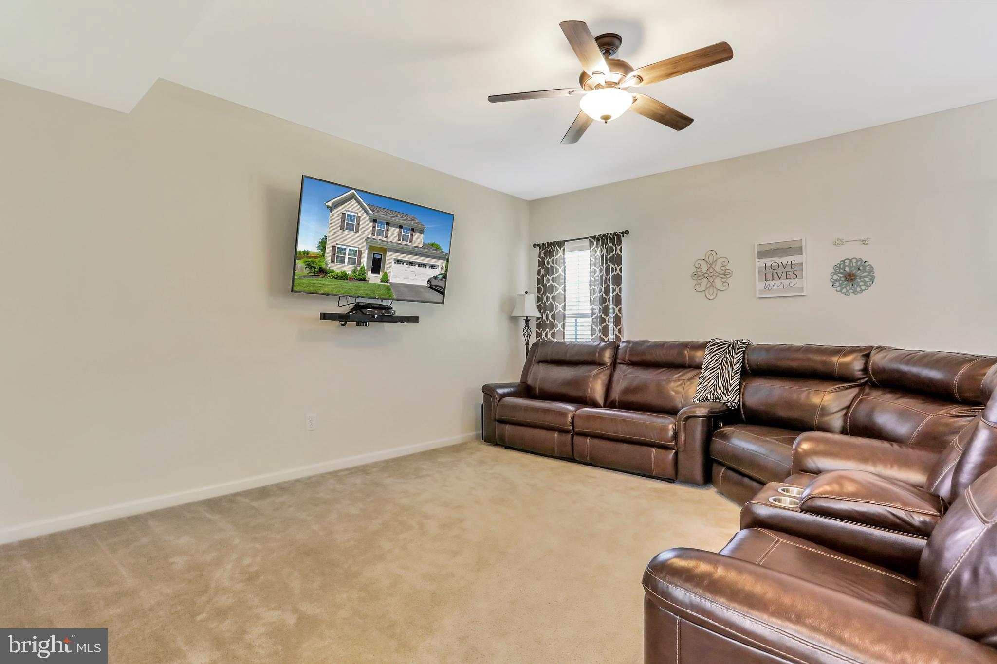 BROOKFIELD ON THE POTOMAC - Residential