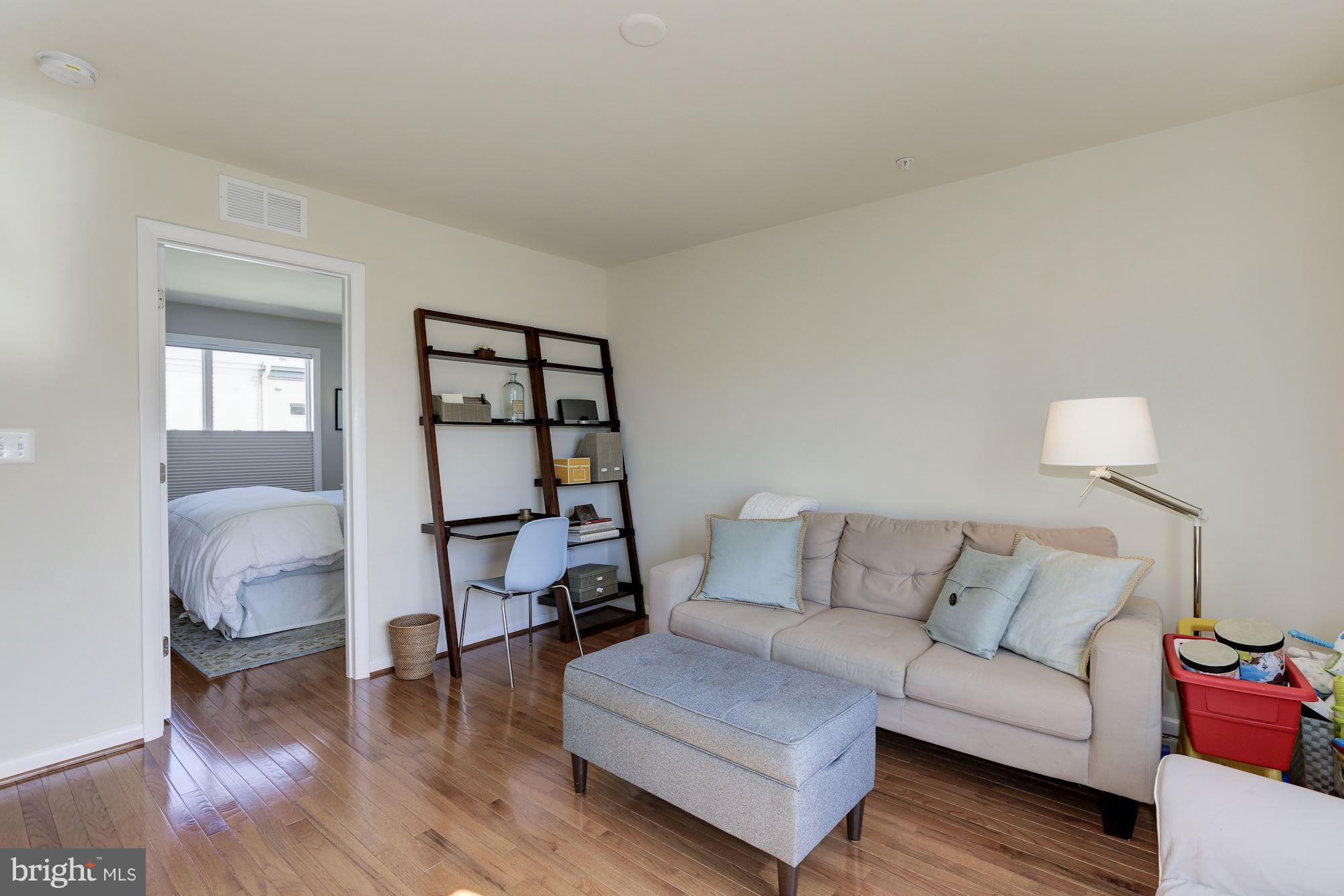 EYA ARTS DISTRICT - Residential