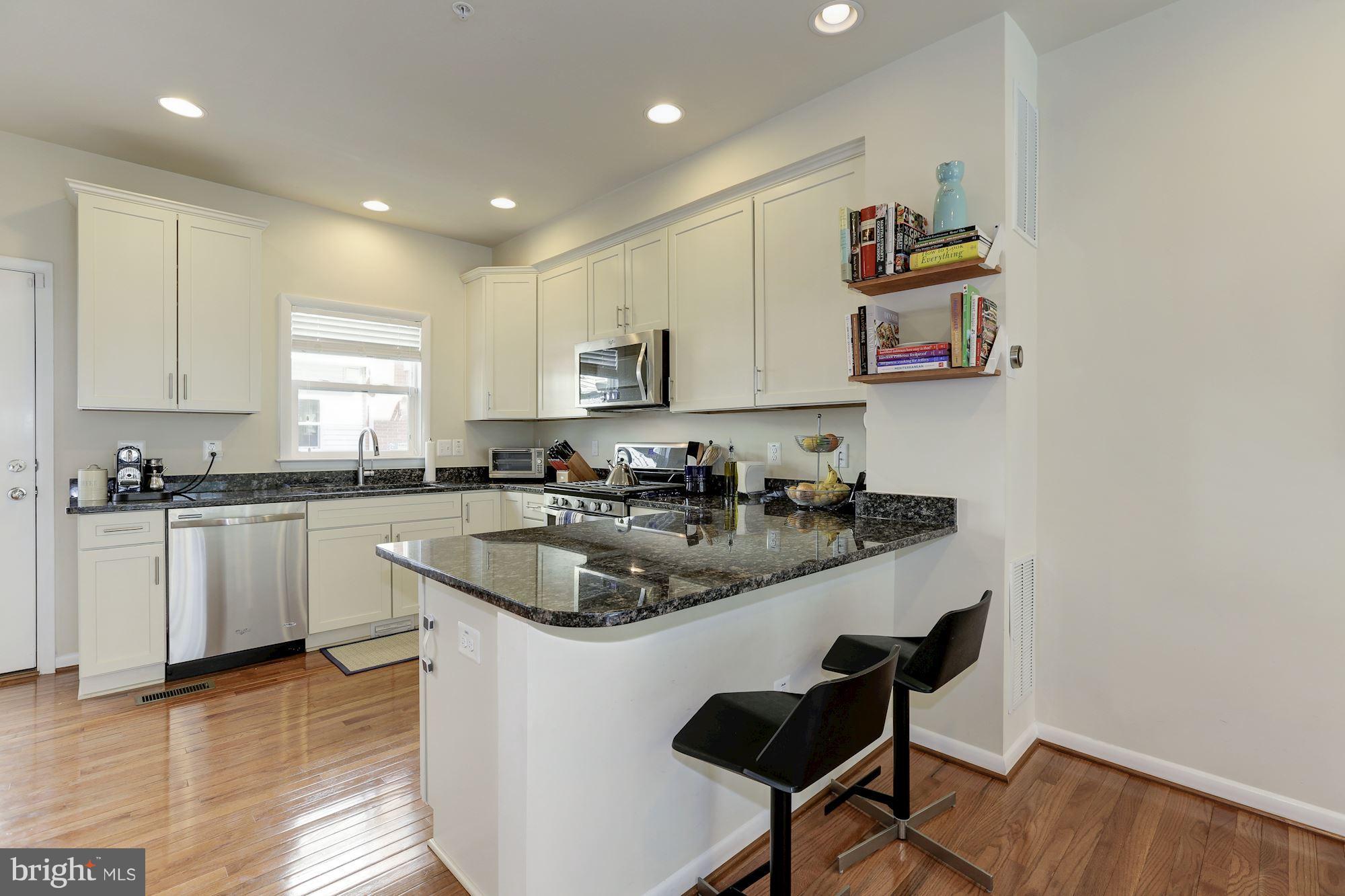 EYA ARTS DISTRICT - Residential