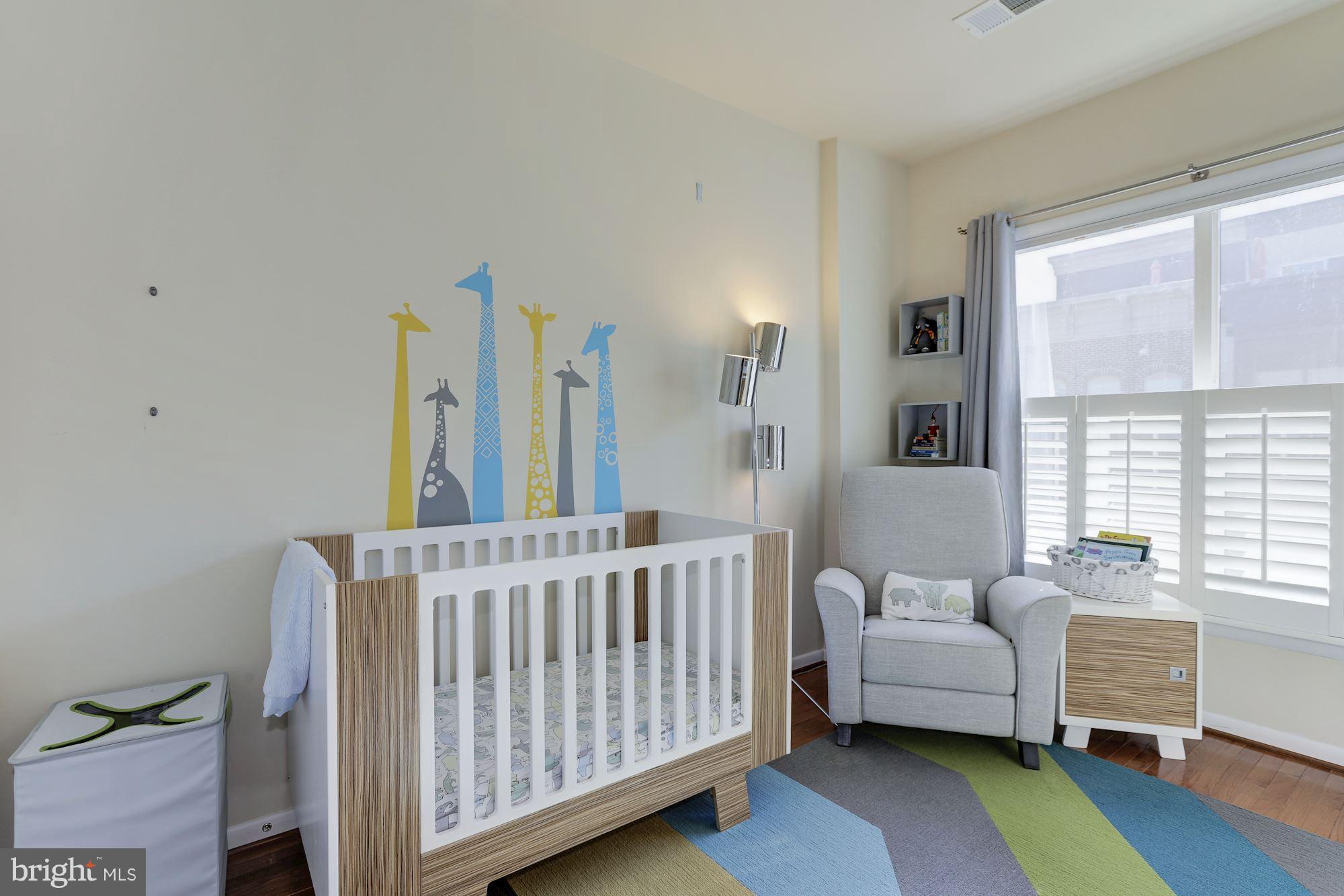 EYA ARTS DISTRICT - Residential