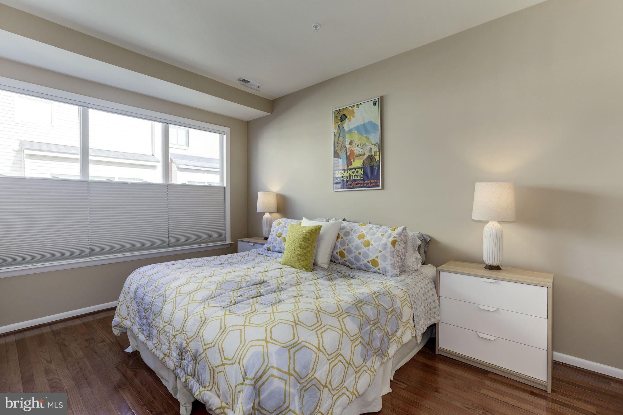 EYA ARTS DISTRICT - Residential