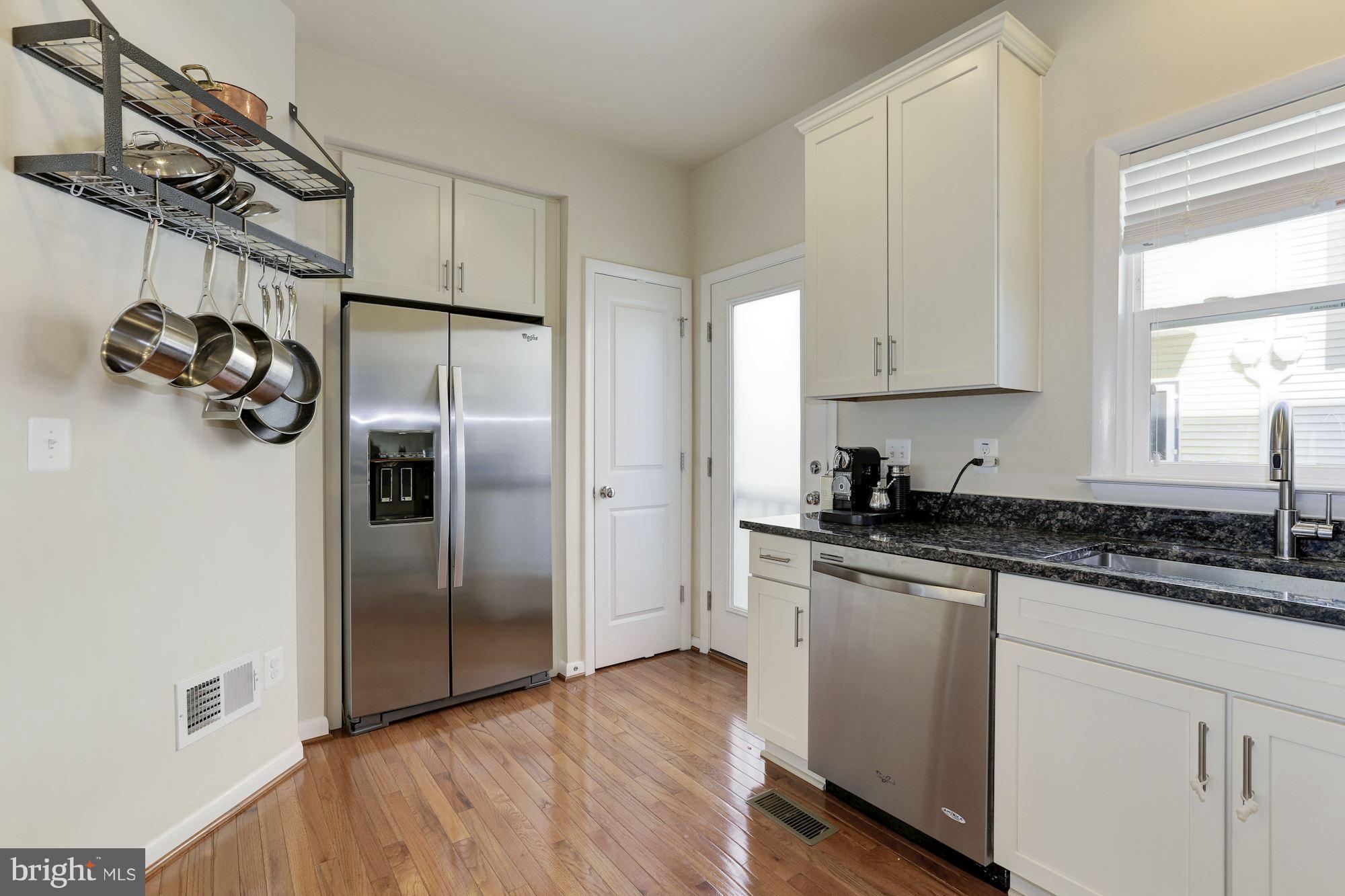 EYA ARTS DISTRICT - Residential