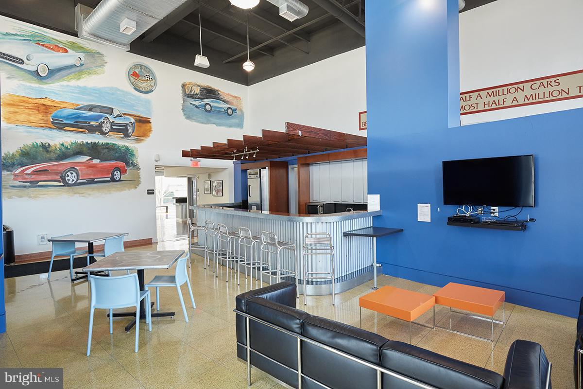 EYA ARTS DISTRICT - Residential