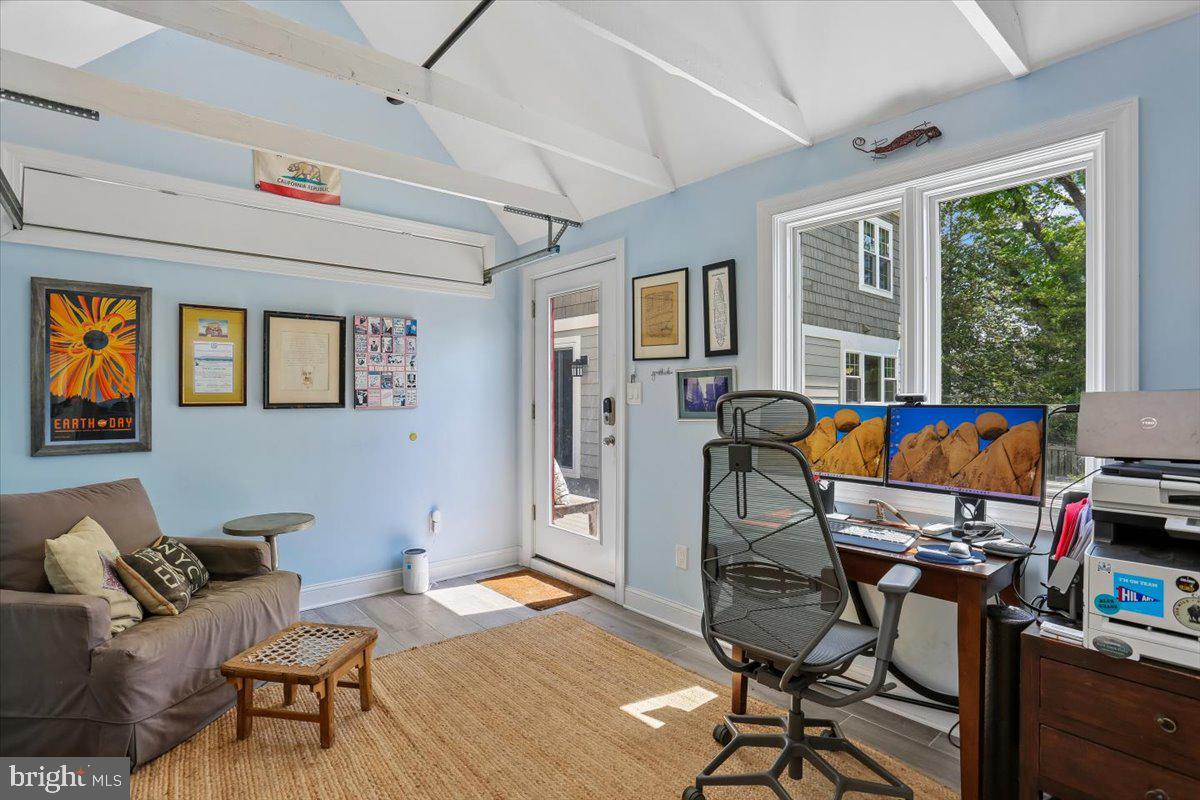 SIXTEENTH ST VILLAGE - Residential