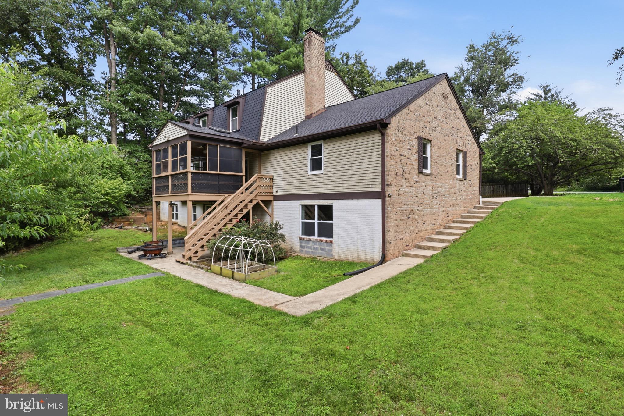 9311 EDGEWOOD COURT