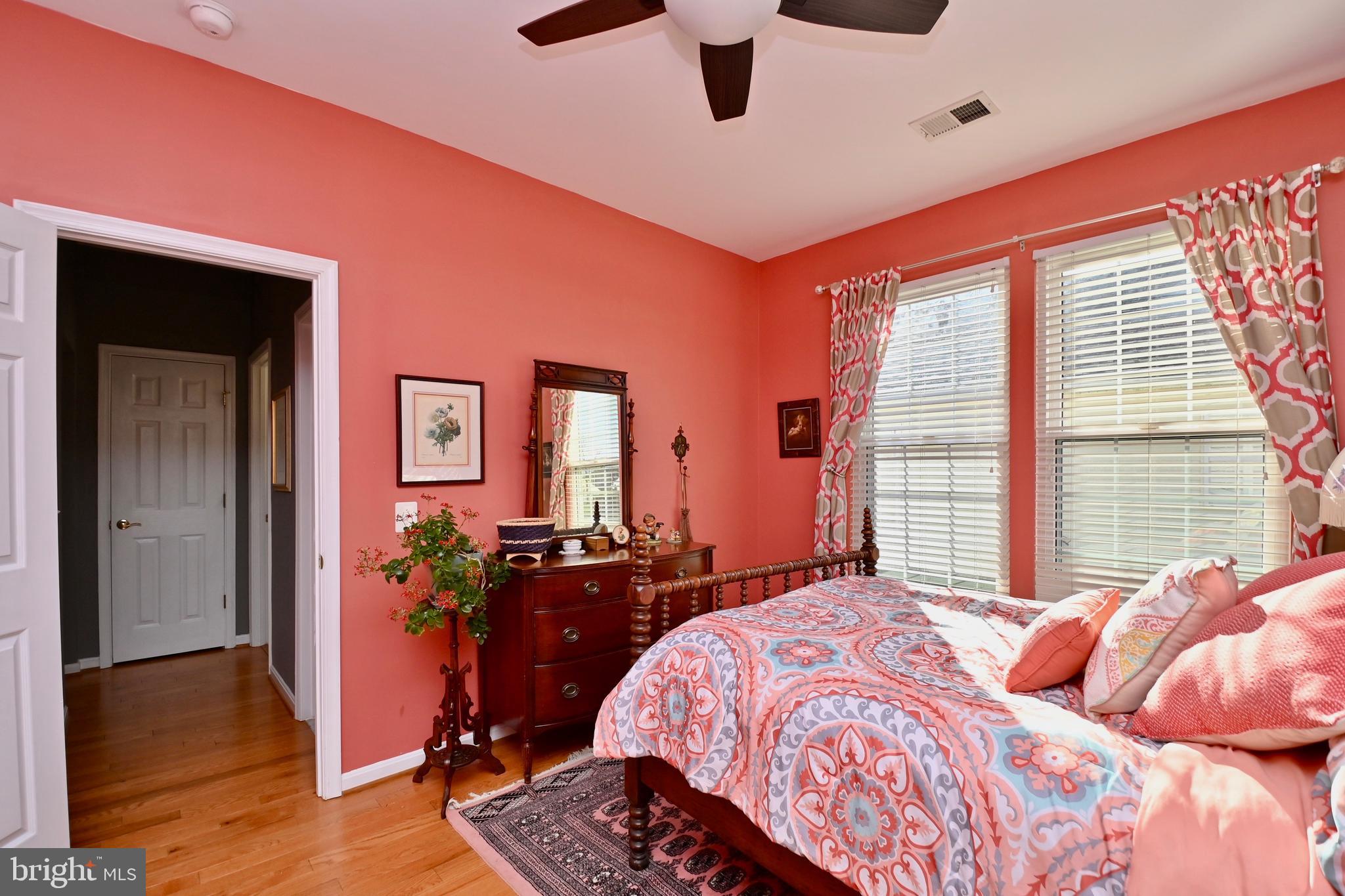 FOUR SEASONS IN HISTORIC VIRGINIA - Residential