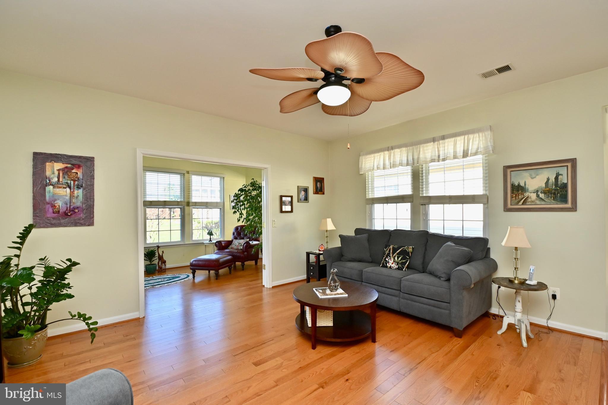 FOUR SEASONS IN HISTORIC VIRGINIA - Residential