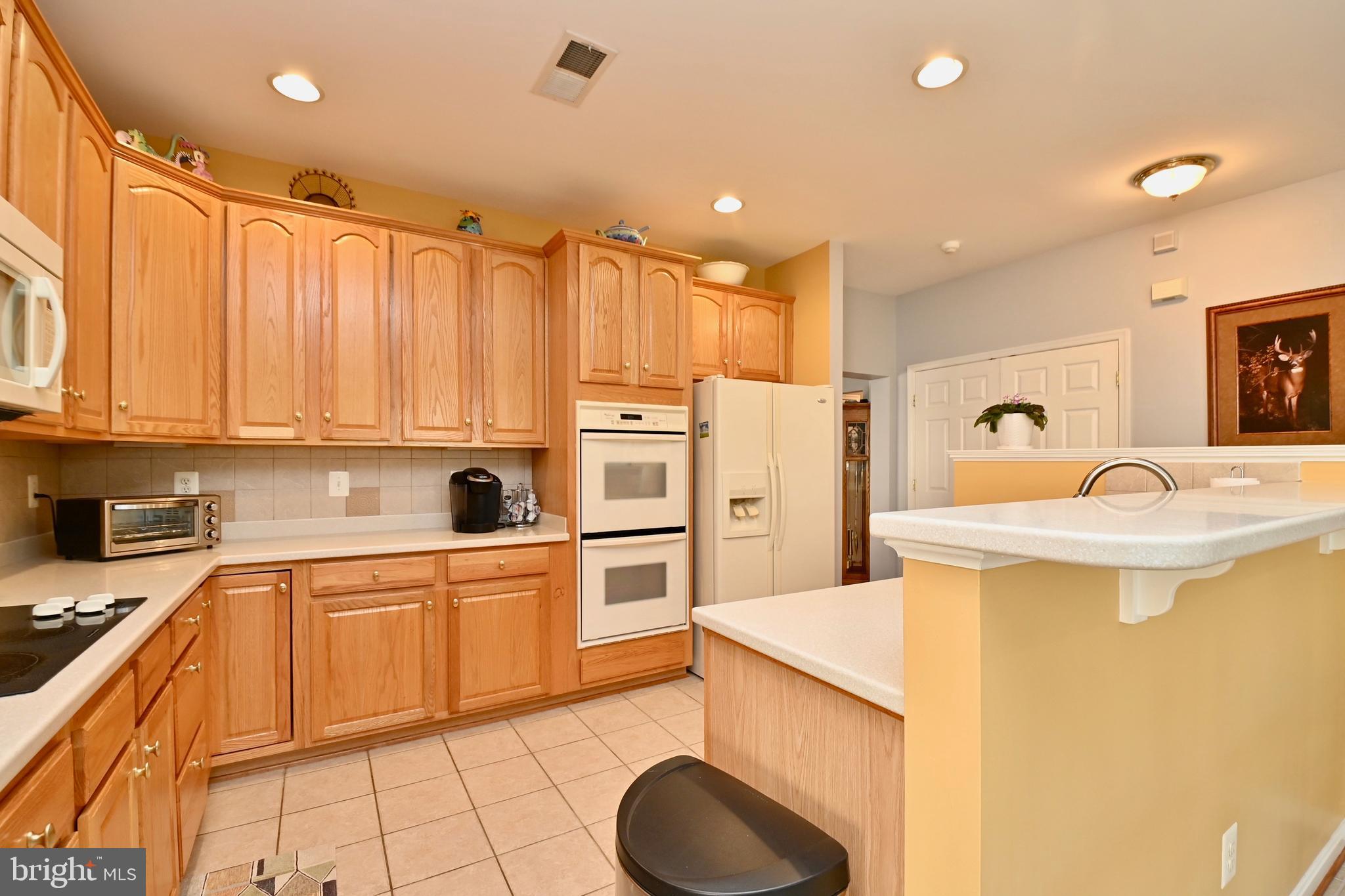 FOUR SEASONS IN HISTORIC VIRGINIA - Residential