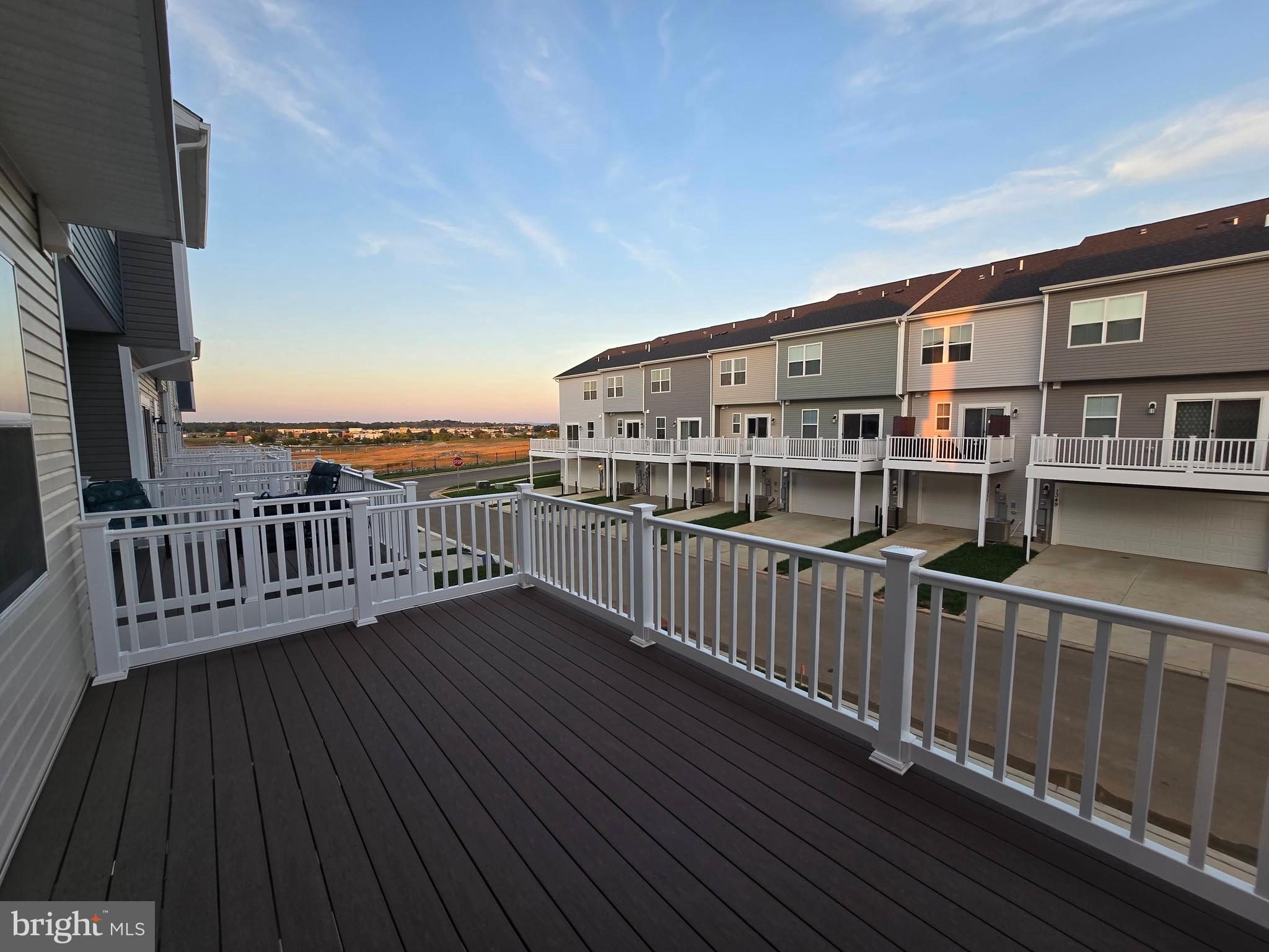 RED CLOVER MEADOWS - Residential Lease