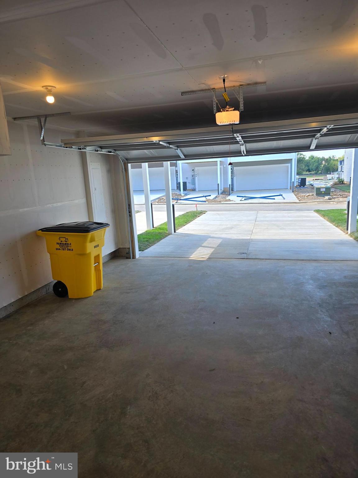 RED CLOVER MEADOWS - Residential Lease