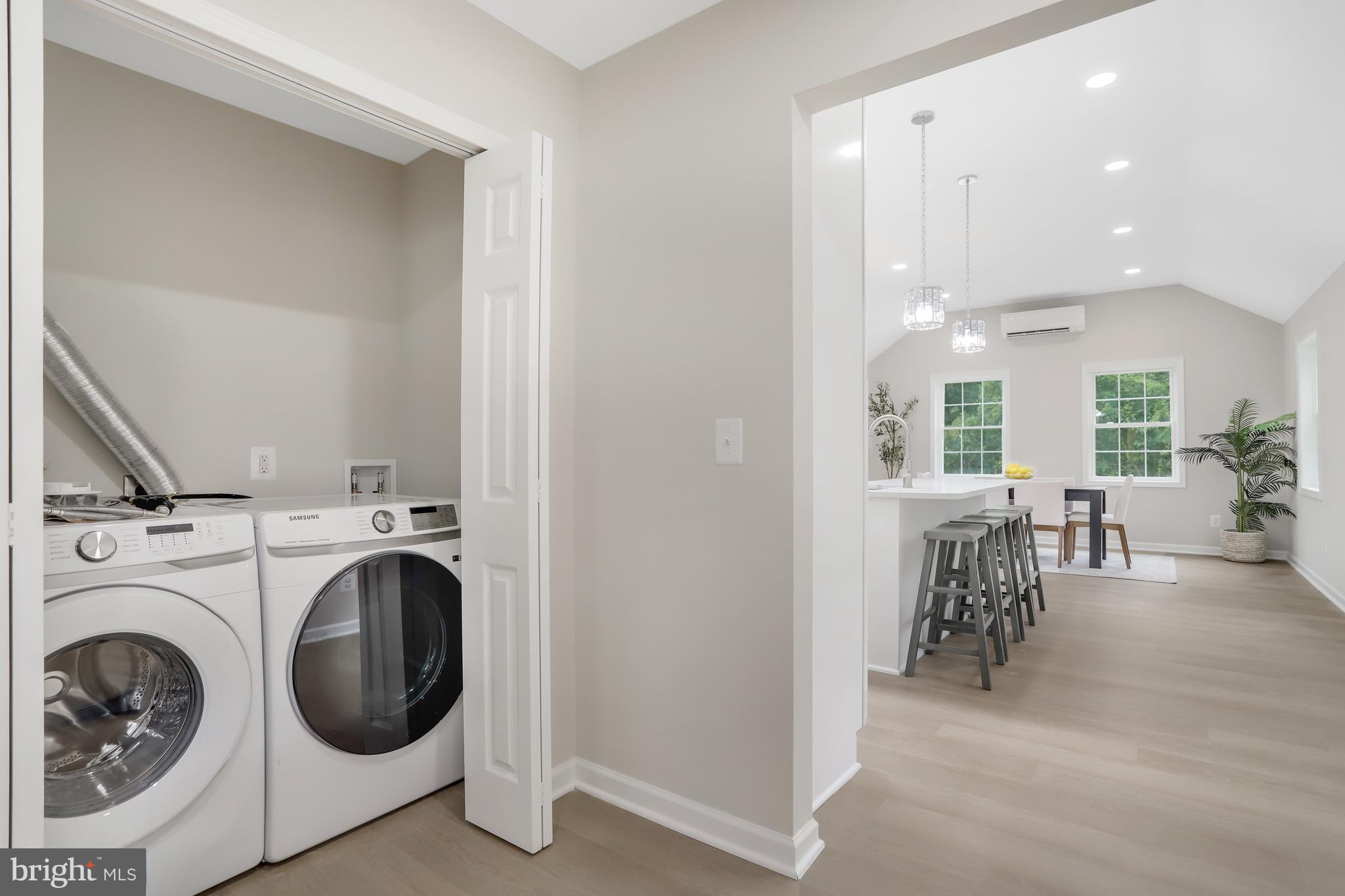 BUCKNELL MANOR - Residential Lease