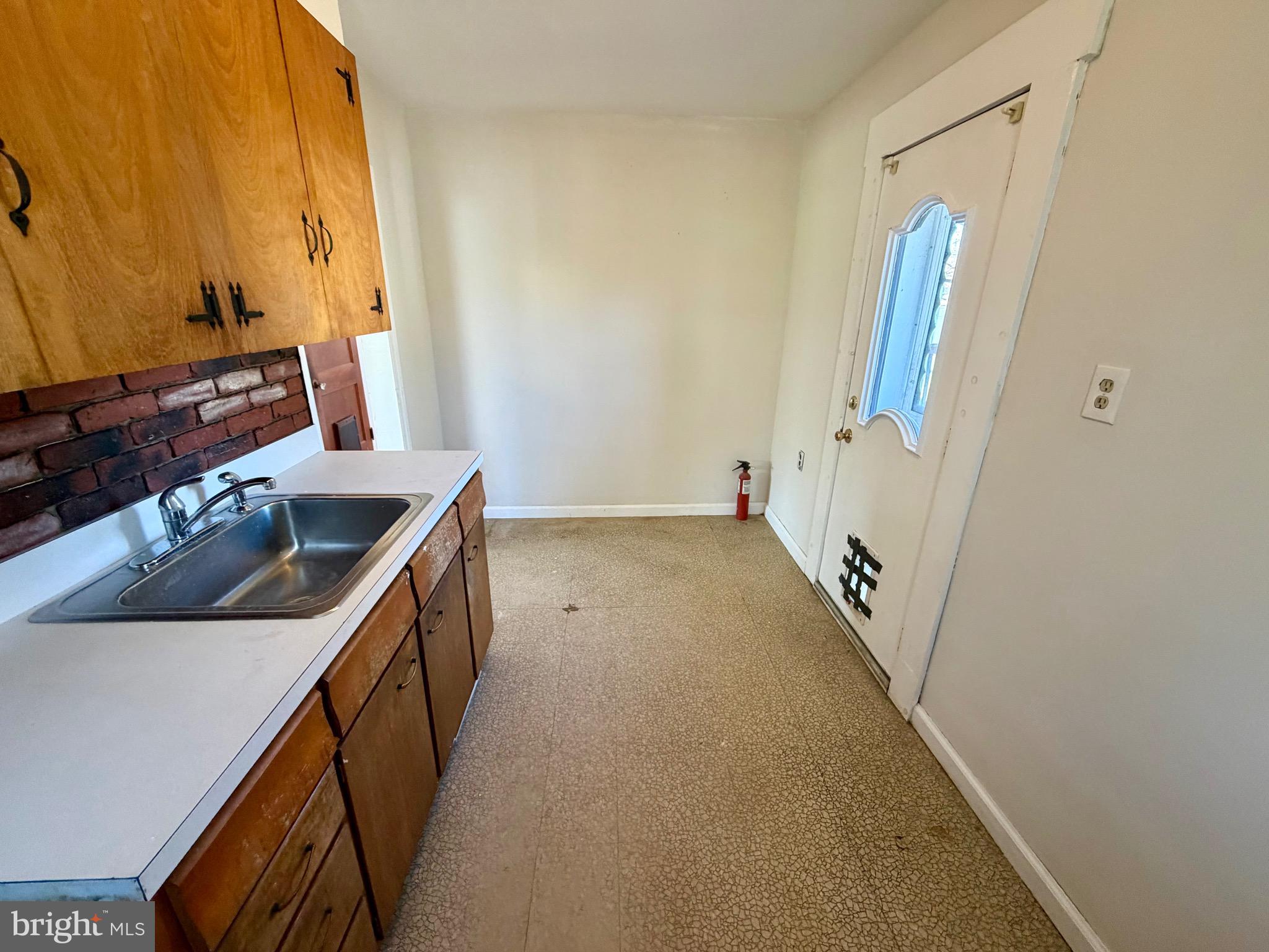 CORNWELL HGTS - Residential