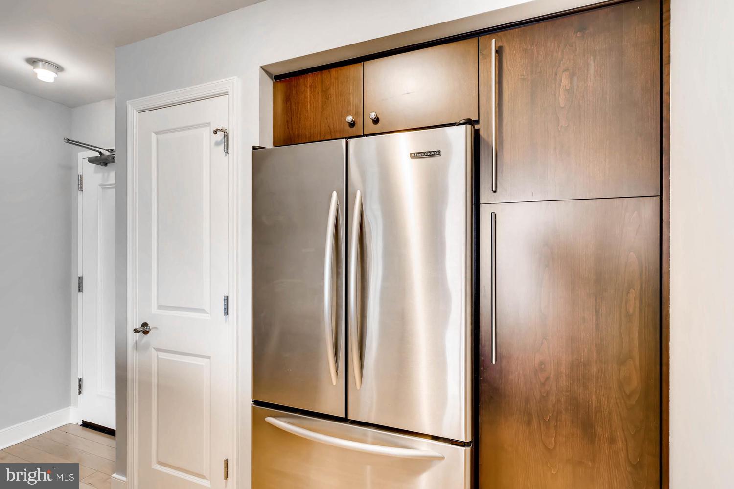 HARBOR EAST - Residential Lease