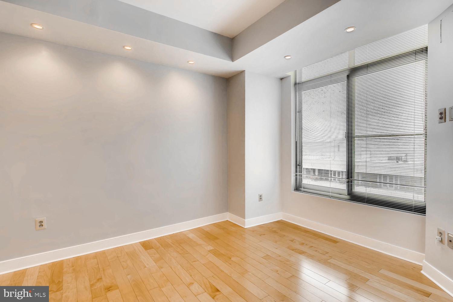 HARBOR EAST - Residential Lease