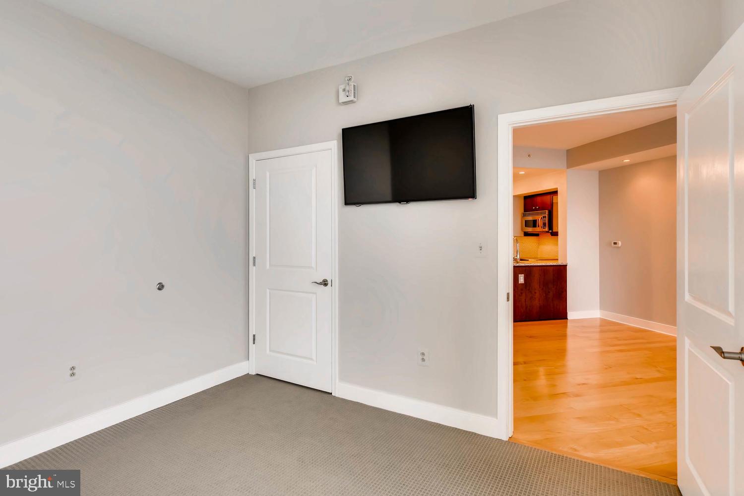 HARBOR EAST - Residential Lease