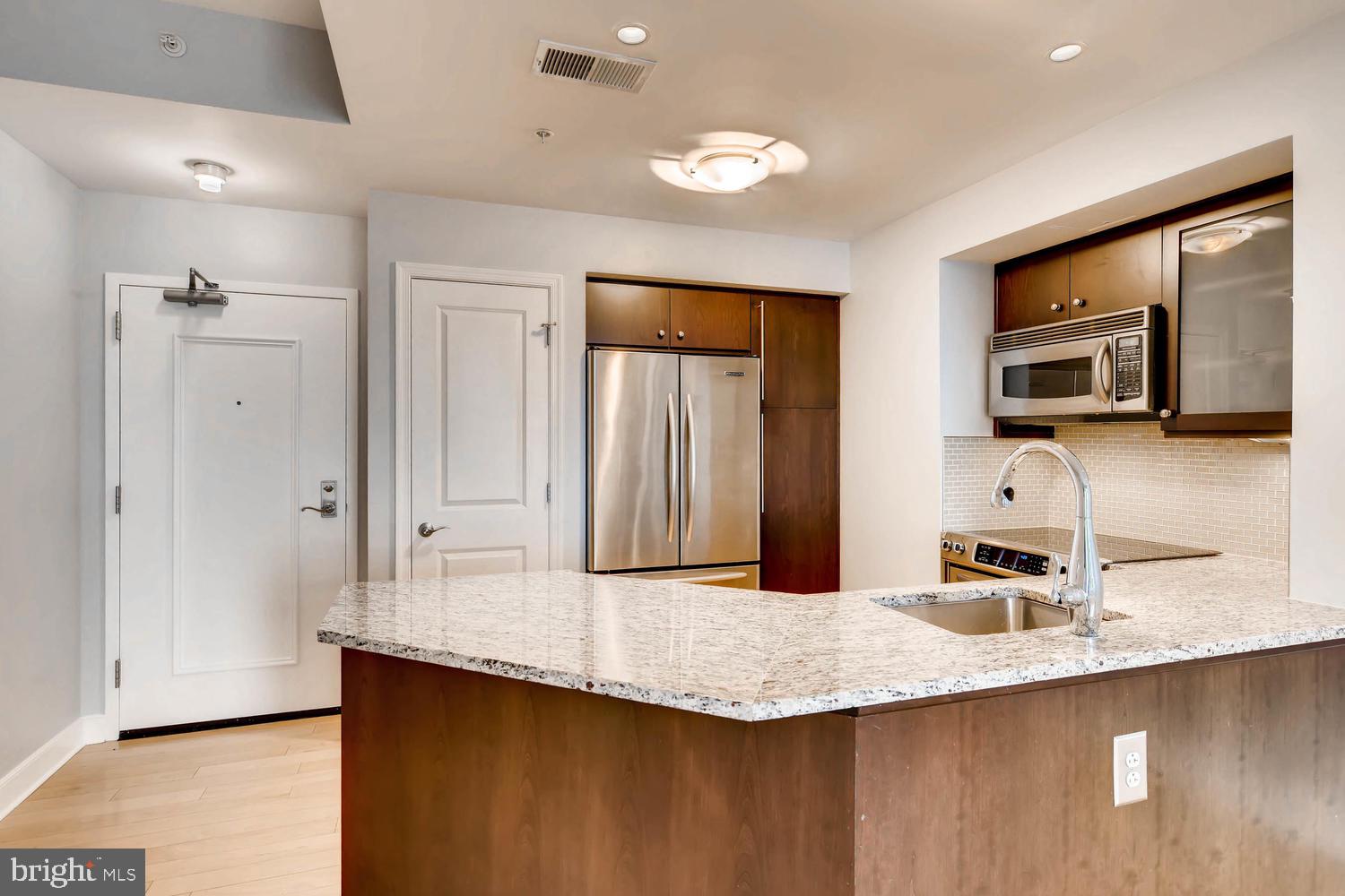 HARBOR EAST - Residential Lease