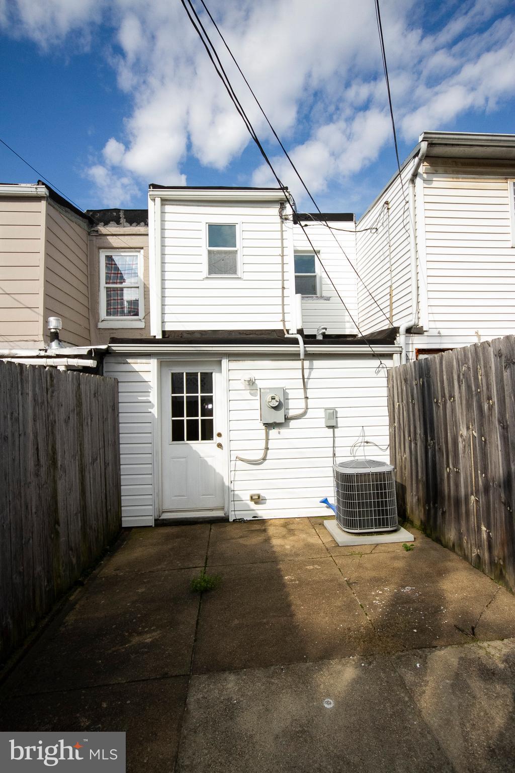 FEDERAL HILL HISTORIC DISTRICT - Residential Lease