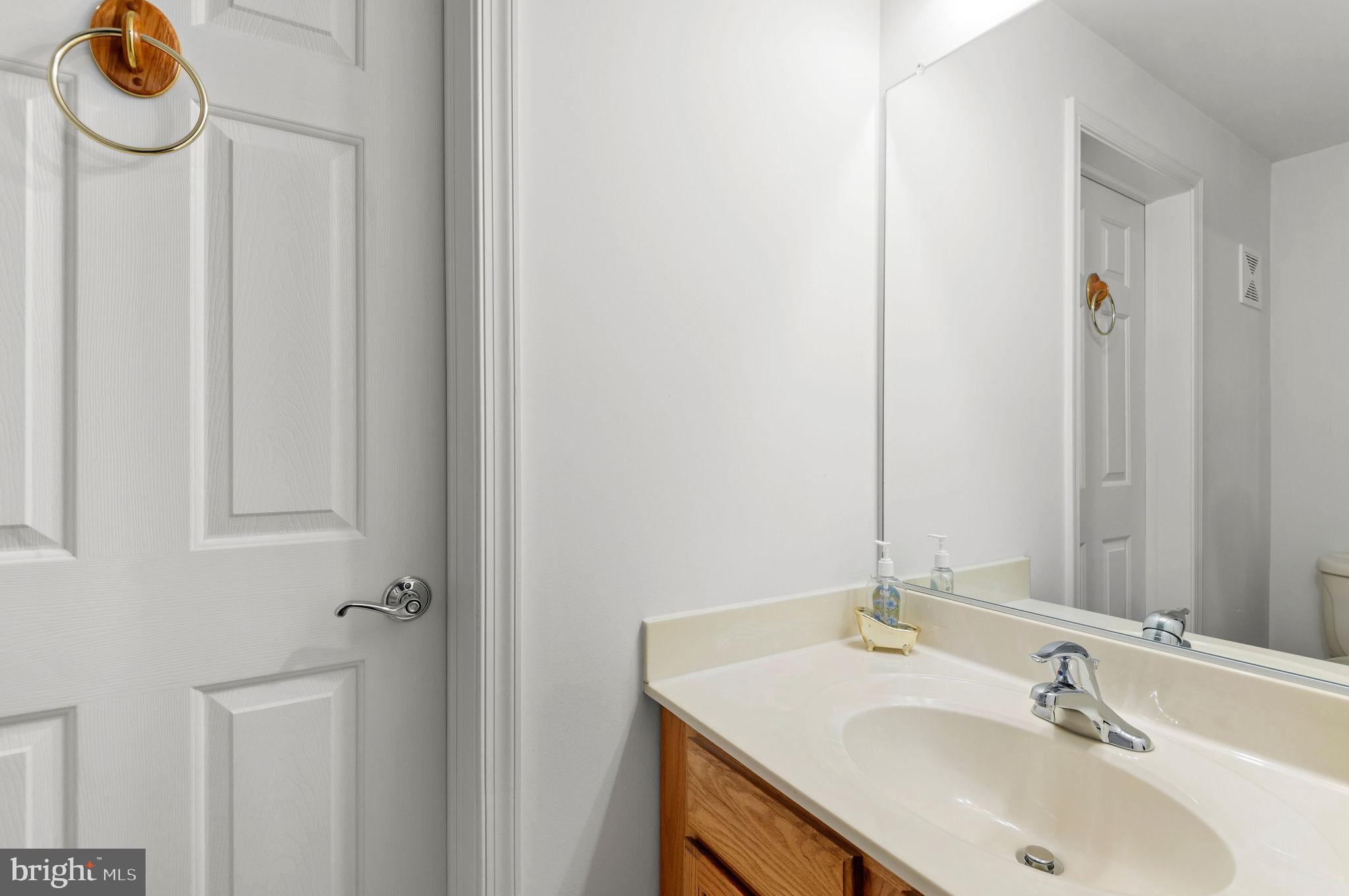 ANCHOR CROSSING - Residential